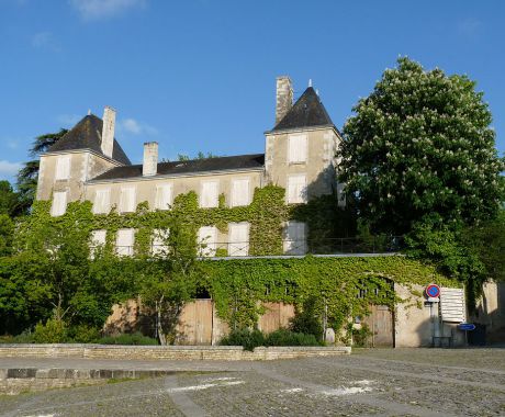 place arcais et moulin.jpg